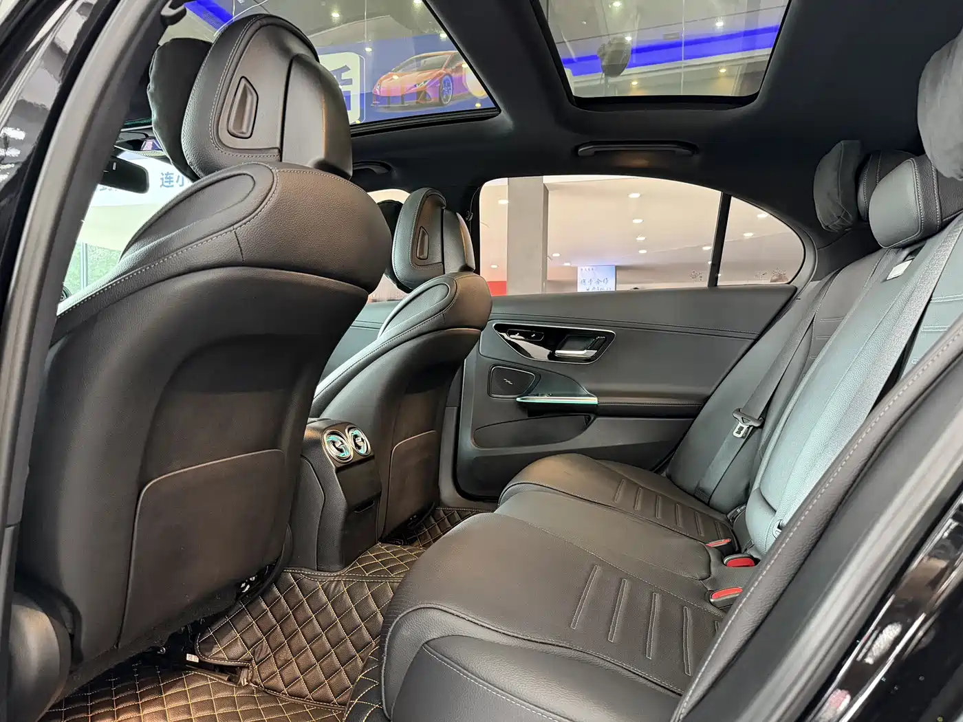 Mercedes-Benz C-Class 2023 C 260 L Sport фото 6