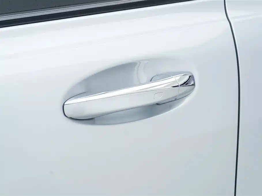 Mercedes-Benz GLB AMG 2024 AMG GLB 35 4MATIC фото 22