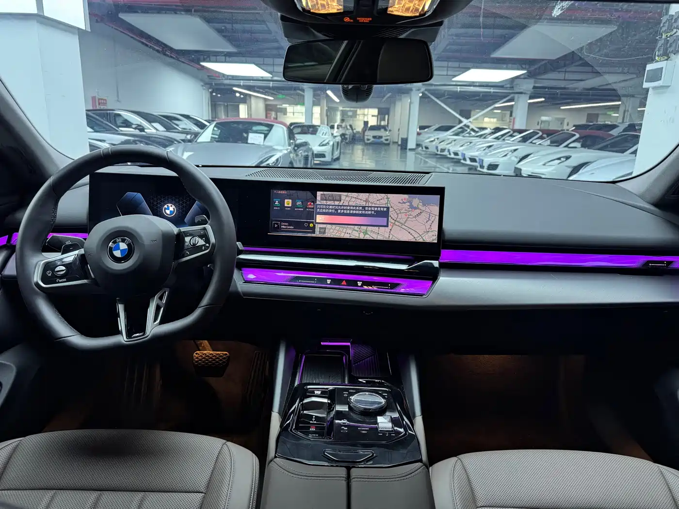 BMW 5 Series 2025 525Li M Sport Package фото 11