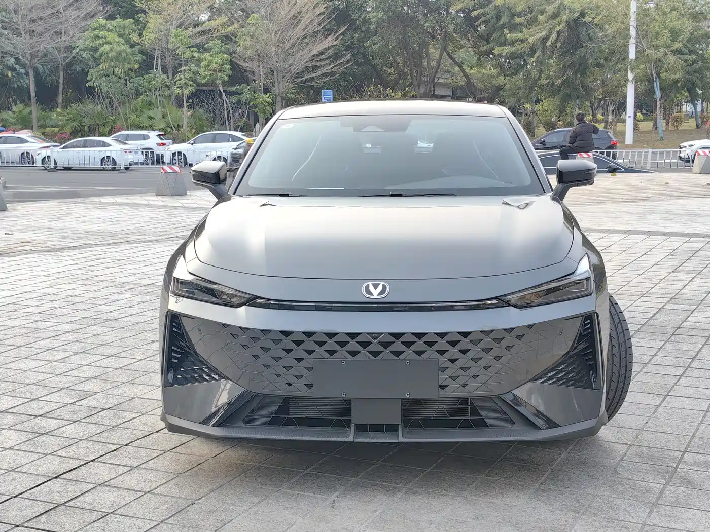 CHANGAN UNI-V