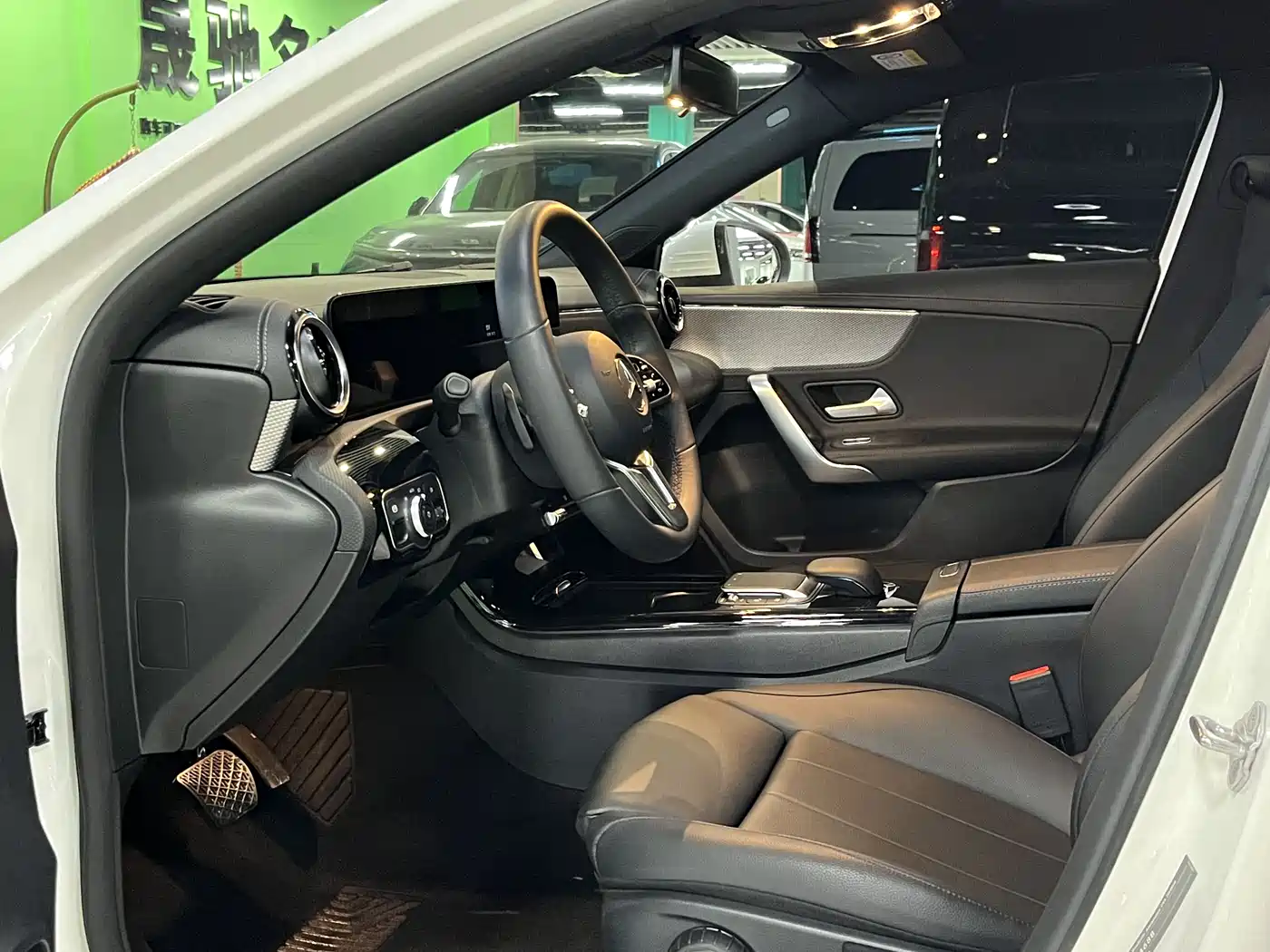 MERCEDES-BENZ A CLASS