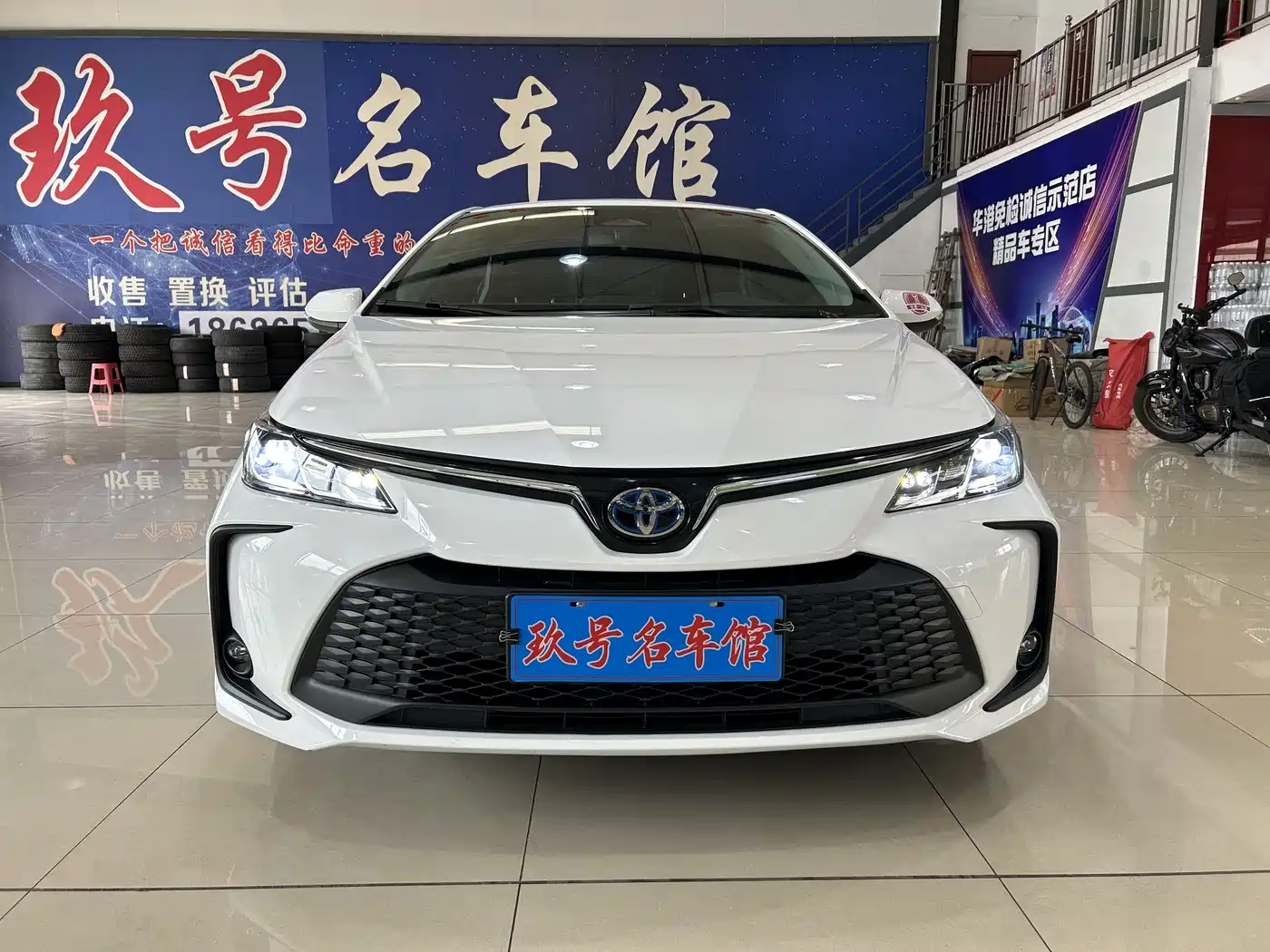 Toyota Corolla 2023 1.8L Smart Hybrid Dual Engine Pioneer Edition фото 2