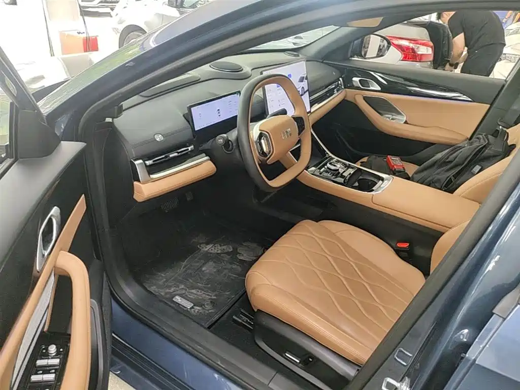 Geely Galaxy Galaxy A7 2025 EM-i фото 16