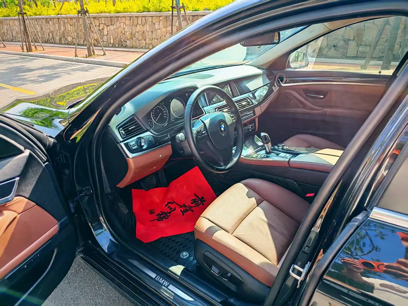 BMW 5 Series 2014 520Li Elegance фото 9