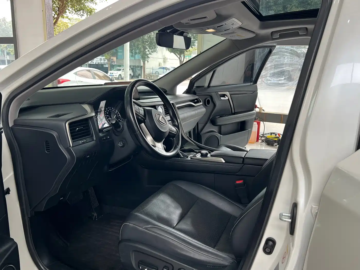 Lexus RX 2016 300 2WD Comfort Edition China V фото 15