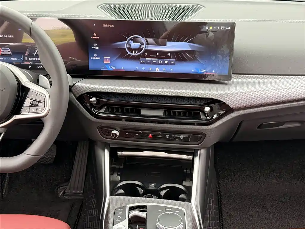 BMW 3 Series 2025 330Li M Sport Night Edition фото 8