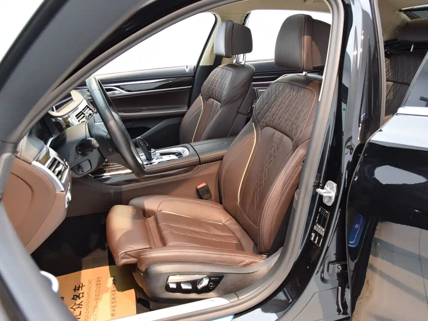 BMW 7 Series 2021 Model 730Li Luxury Package фото 7