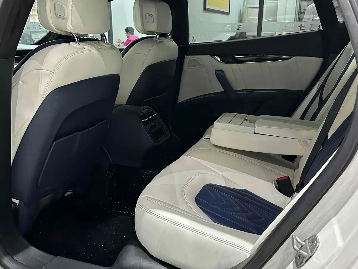 Maserati Quattroporte 2015 3.0T S Q4 фото 12