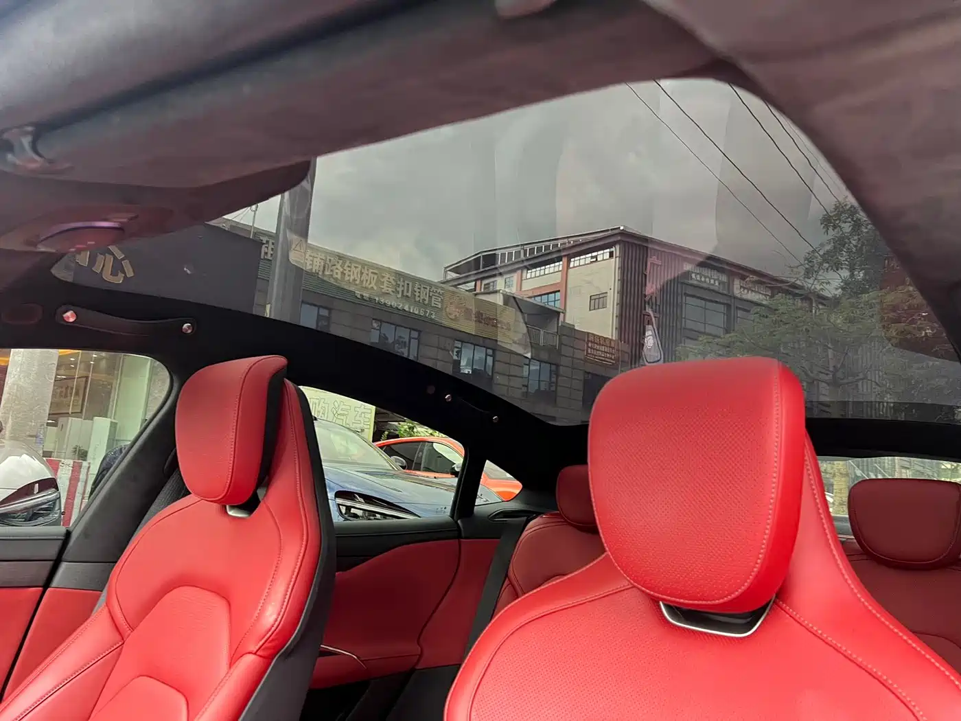 Xiaomi Auto Xiaomi SU7 2024 AWD Extended Range Advanced Smart Driving Max Edition фото 16