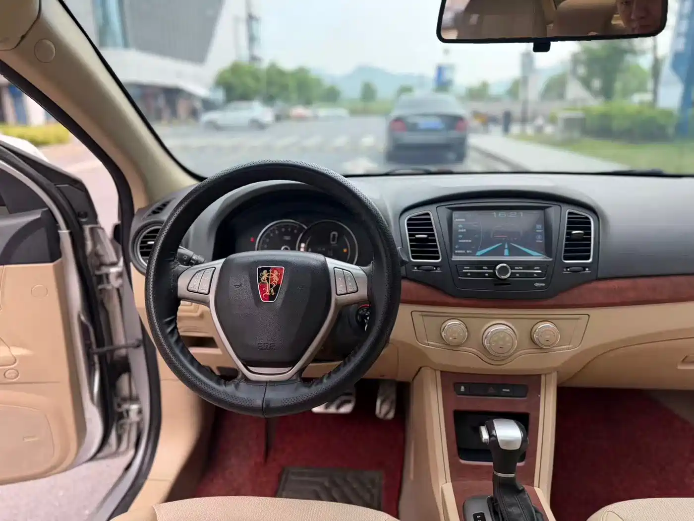 Roewe 350 2016 2014 1.5T Automatic Dynamic Edition