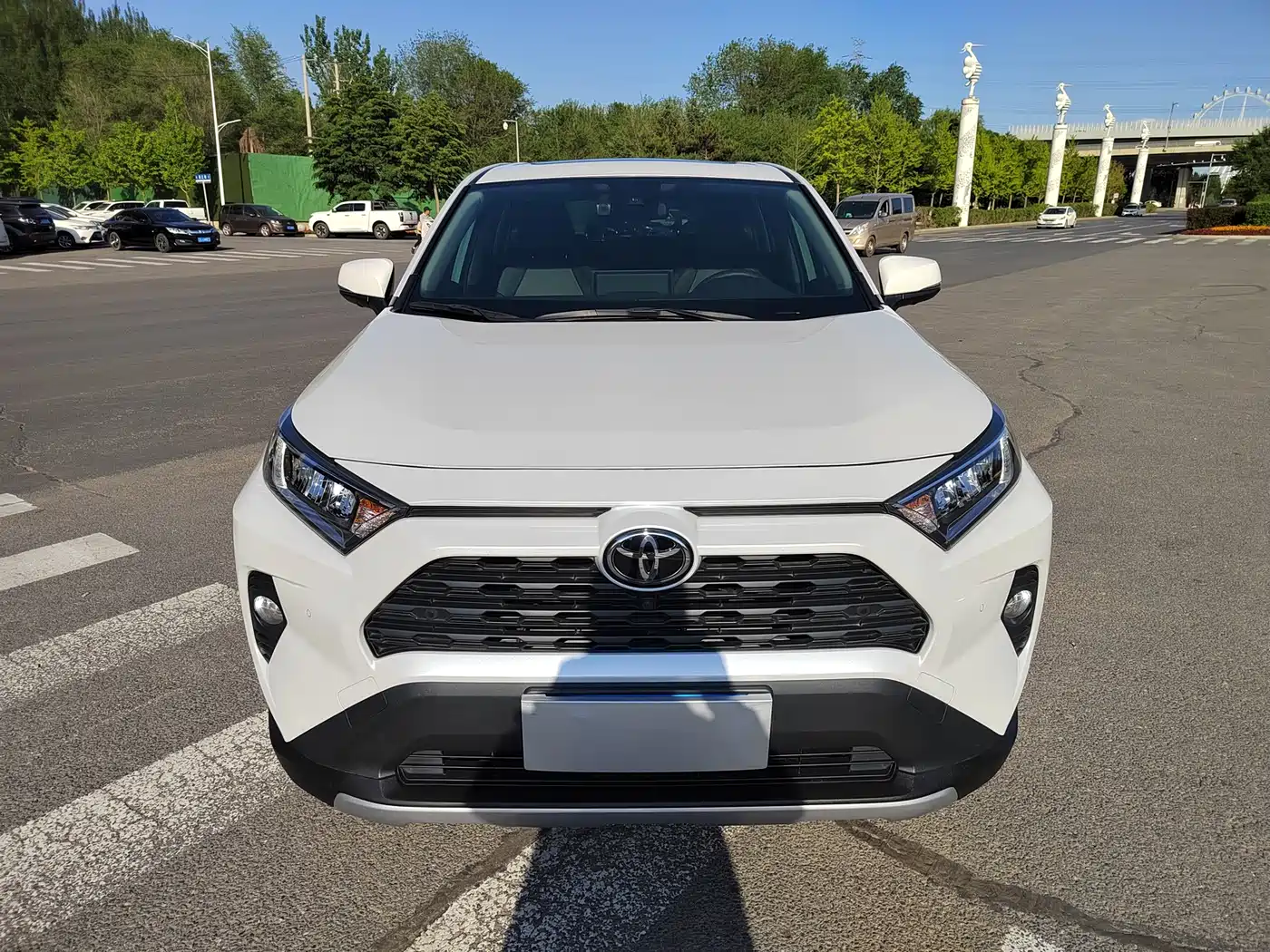 Toyota RAV4 Rongfang 2022 2.0L CVT 2WD Trend Plus Edition фото 3