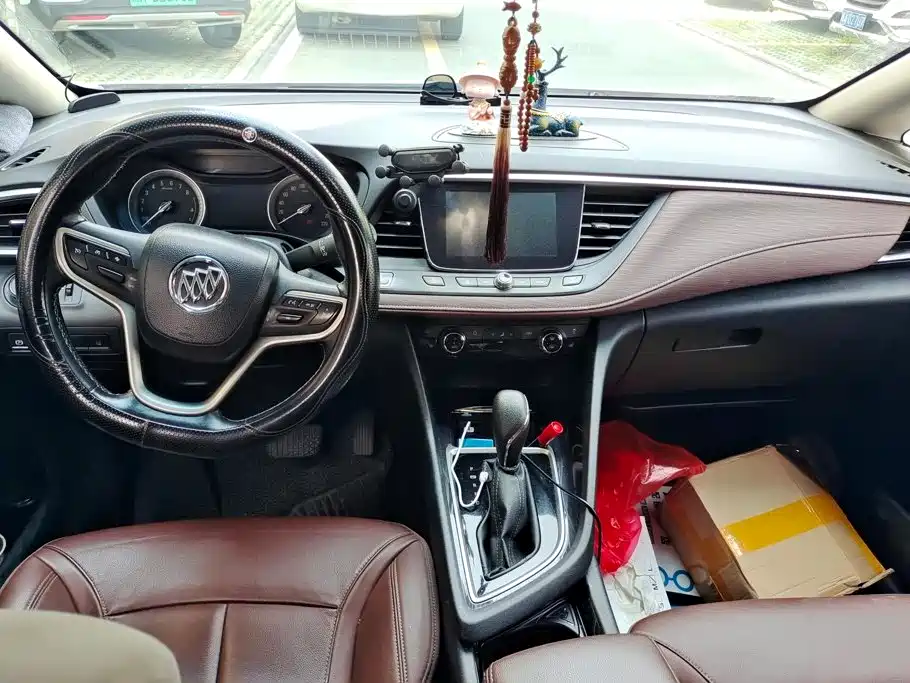 Buick GL6 2018 2018 18T 6-Seater Luxury