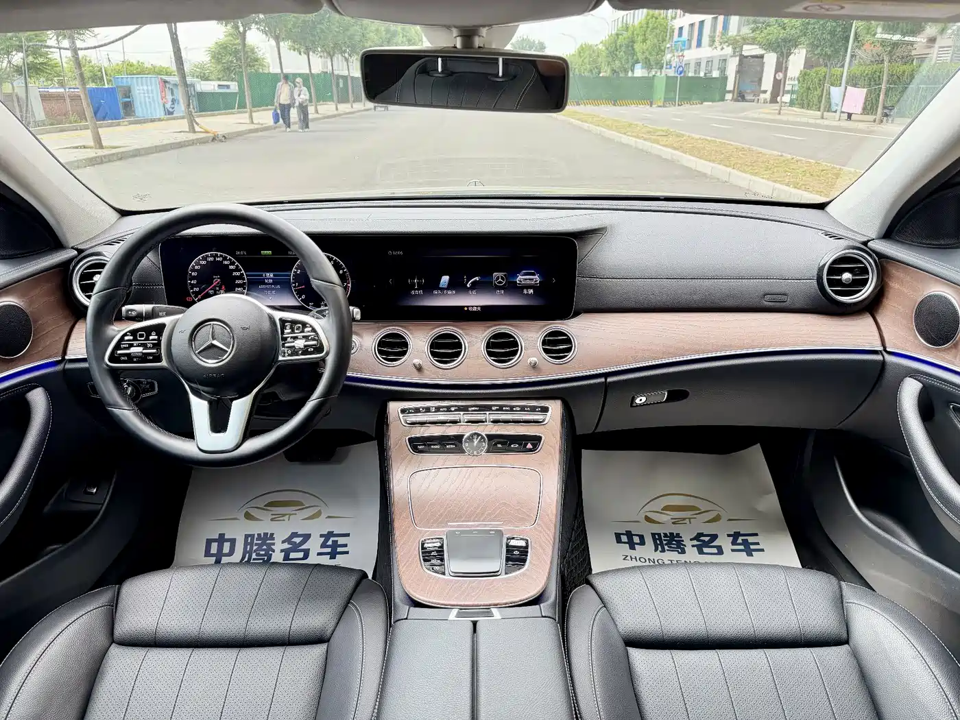 Mercedes-Benz E-Class 2020 E 260 L фото 16