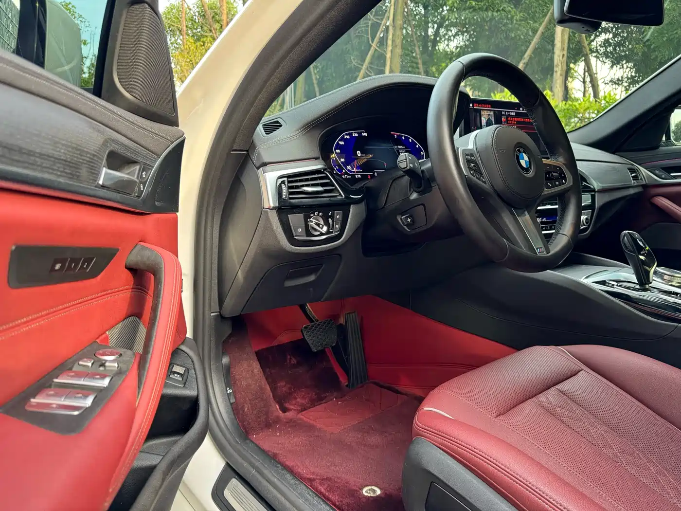 BMW 5 Series 2023 530Li Premium M Sport Package фото 4