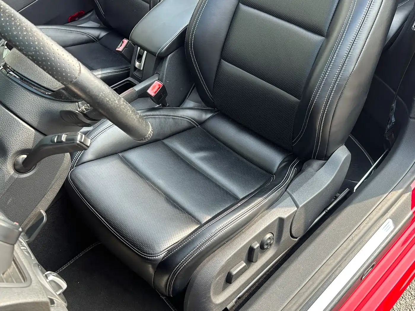 Volkswagen Eos 2011 Model 2.0TSI фото 12