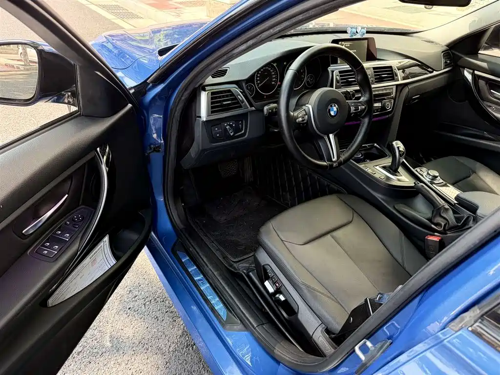 BMW 3 Series 2017 320Li M Sport фото 4