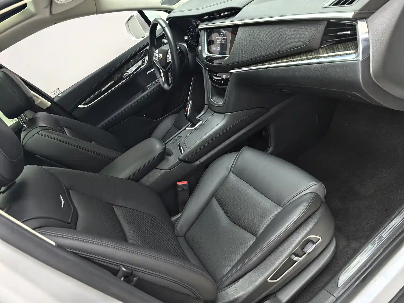 Cadillac XT5 2018 25T Luxury фото 18