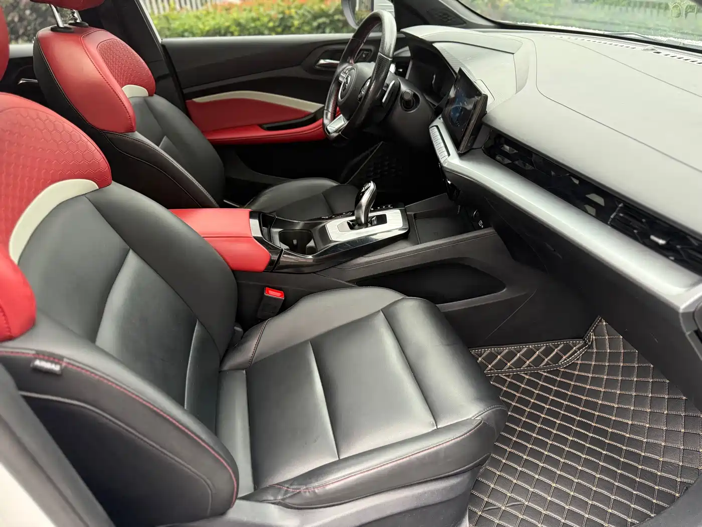 MG MG5 2021 2021 300TGI DCT Youth Luxury Premium Edition