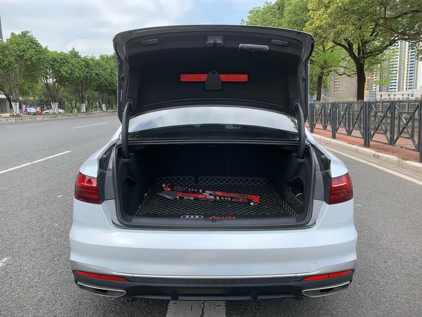 Audi A4L 2020 40 TFSI Fashion Dynamic Edition фото 7