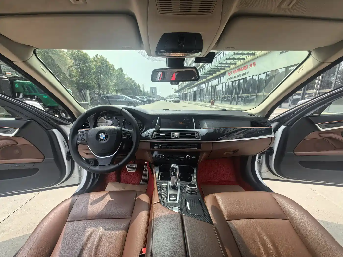 BMW 5 Series 2017 520Li Classic Edition фото 20