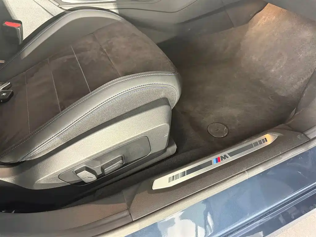 BMW 2 Series 2025 225L M Sport Moonlight Package фото 27