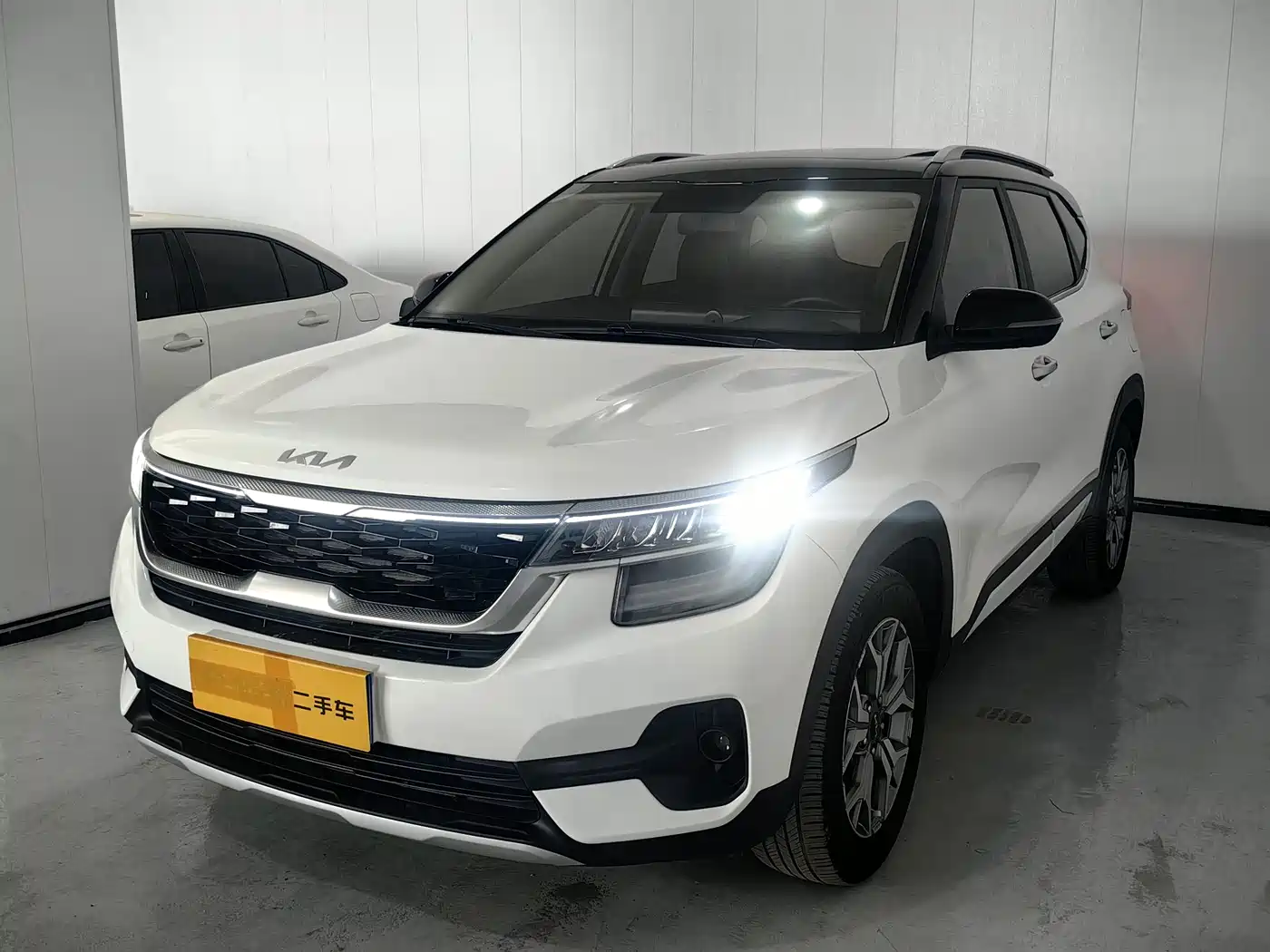 Kia KX3 Smart Run 2021 1.5L CVT Fashion Edition