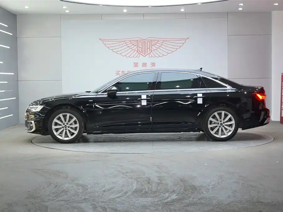 Audi A6L 2024 45 TFSI Premium Dynamic фото 2