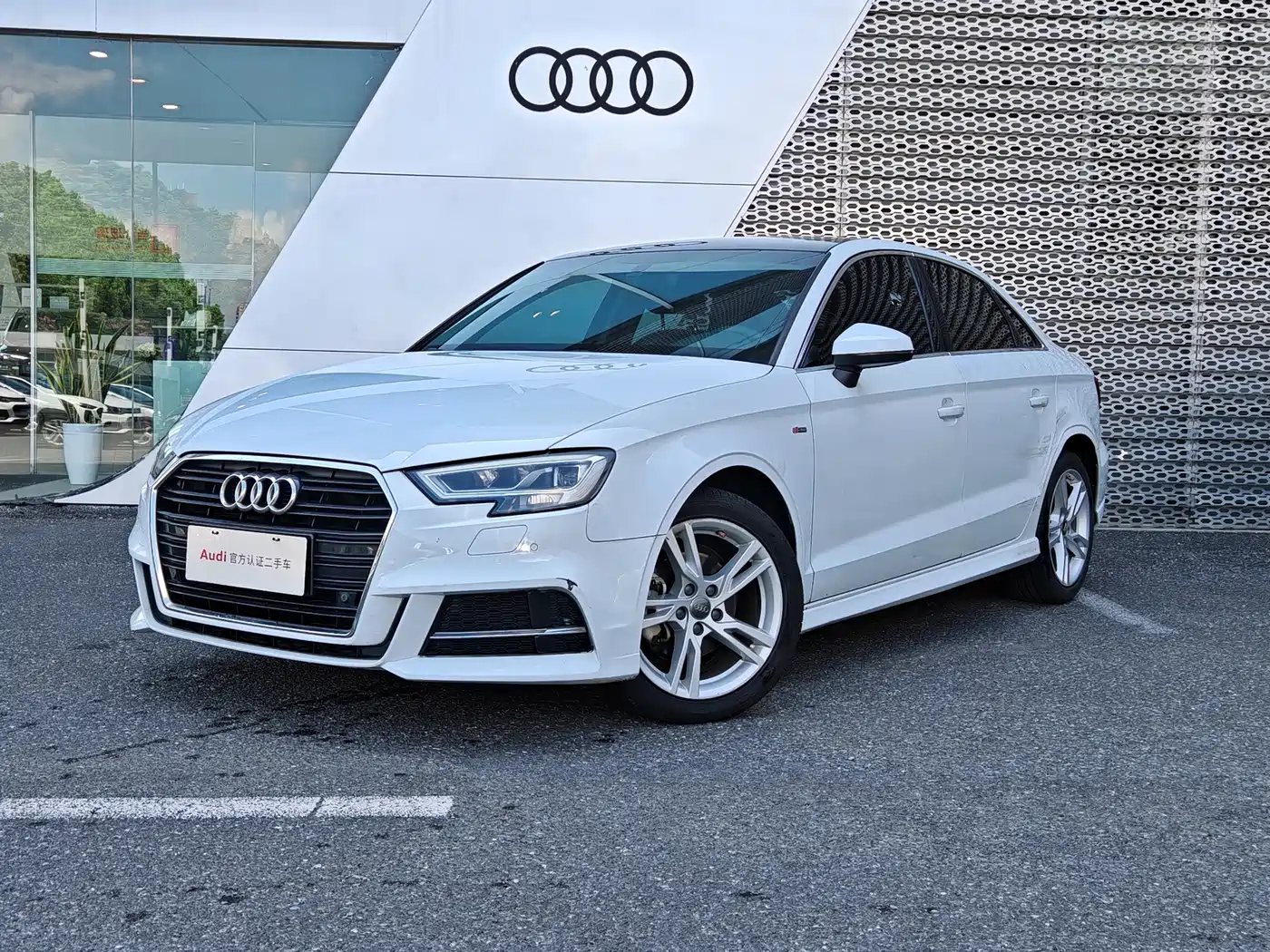 Фото 1 - Audi A3
