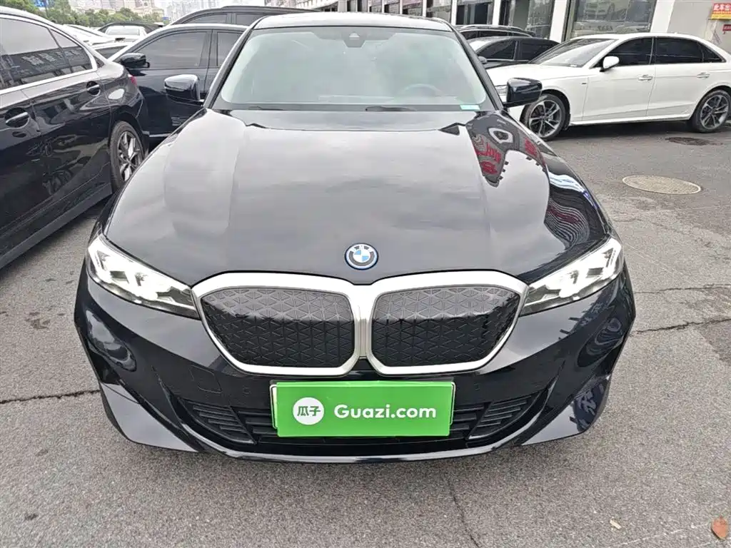 BMW i3 2025 eDrive 35 L фото 3