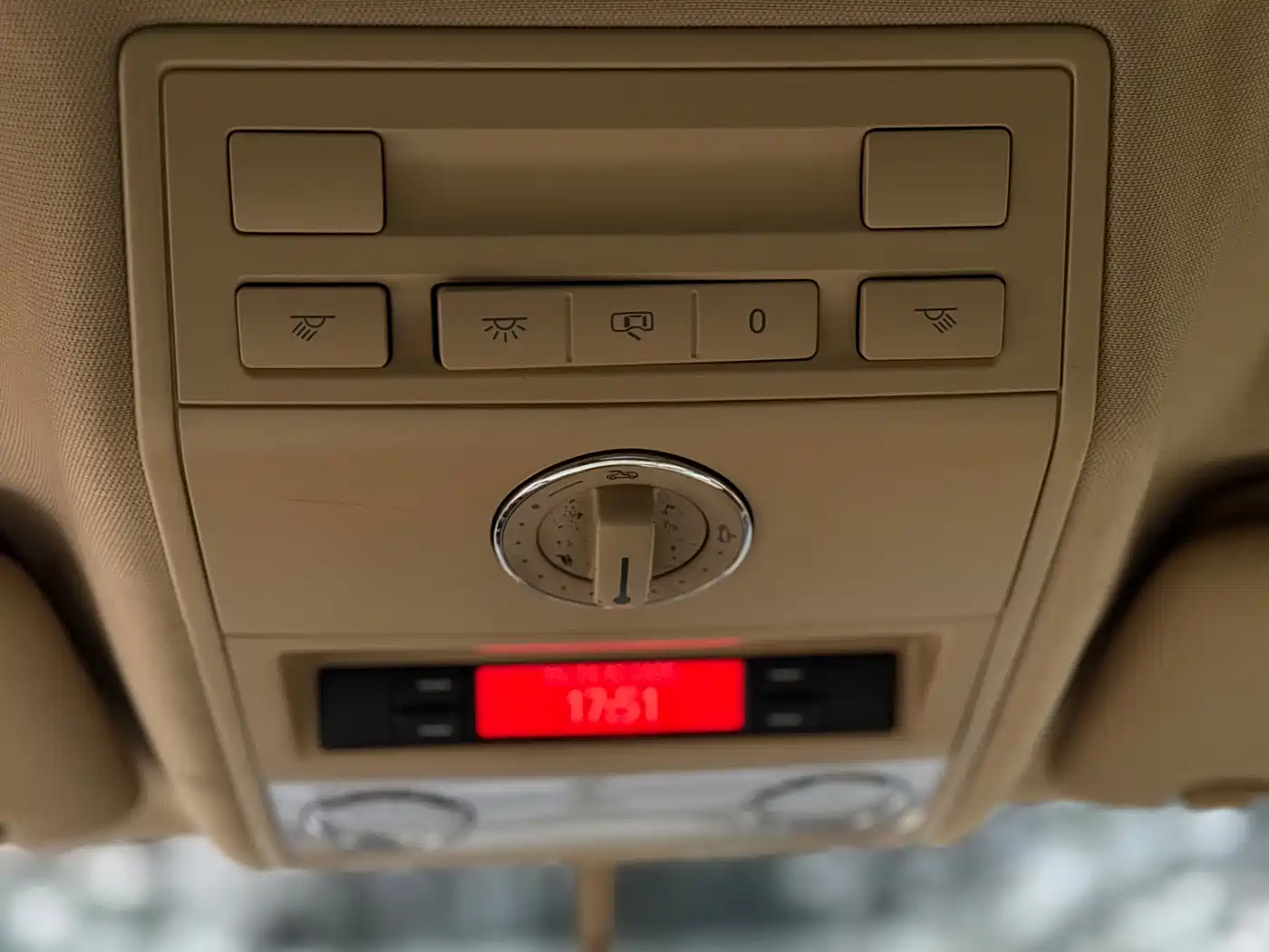 Volkswagen Touareg 2007 3.6L Standard Configuration фото 18