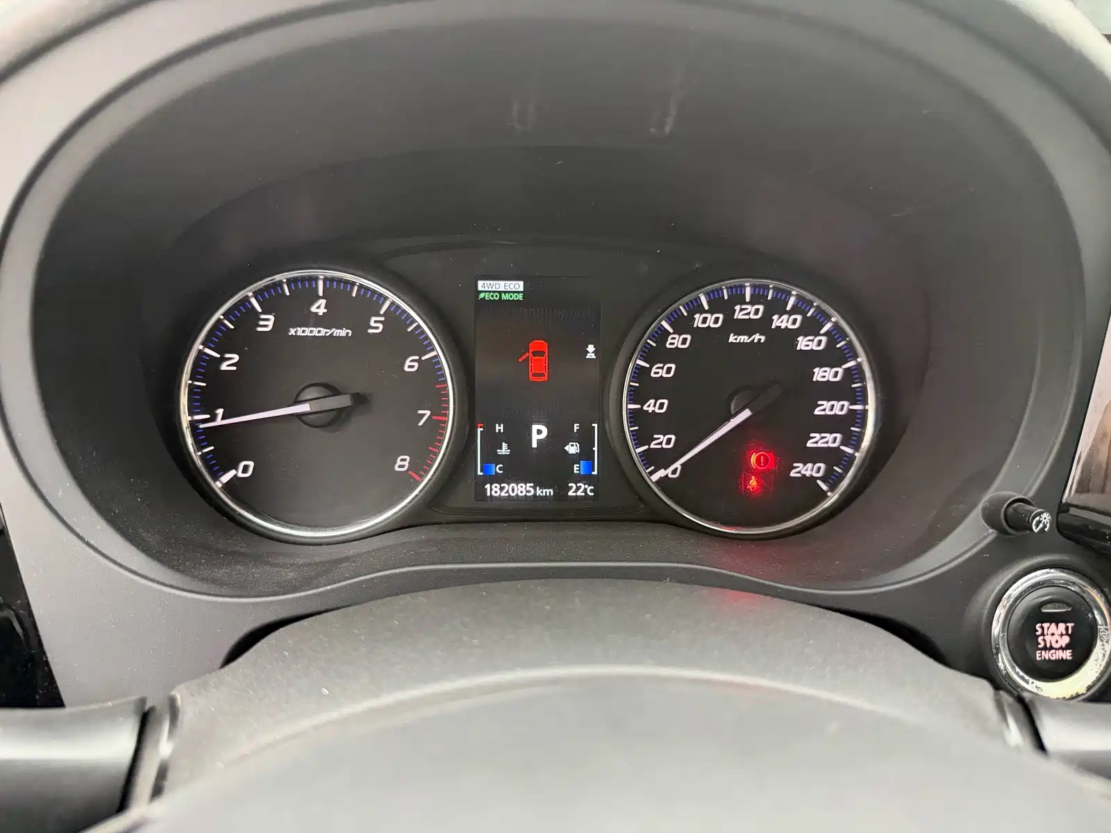 صورة 12 - Mitsubishi Outlander (Import)