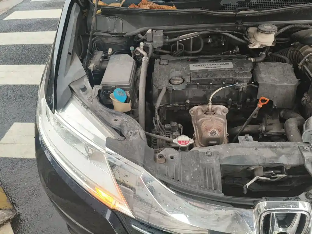 Фото 21 - Honda Odyssey