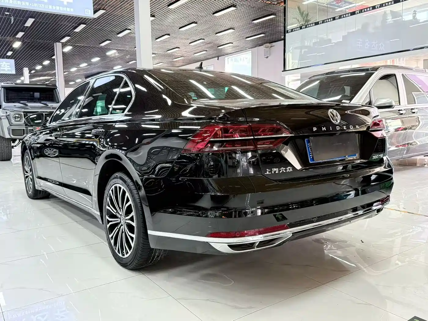 Volkswagen Phideon 2018 Facelift 380TSI FWD Business фото 7