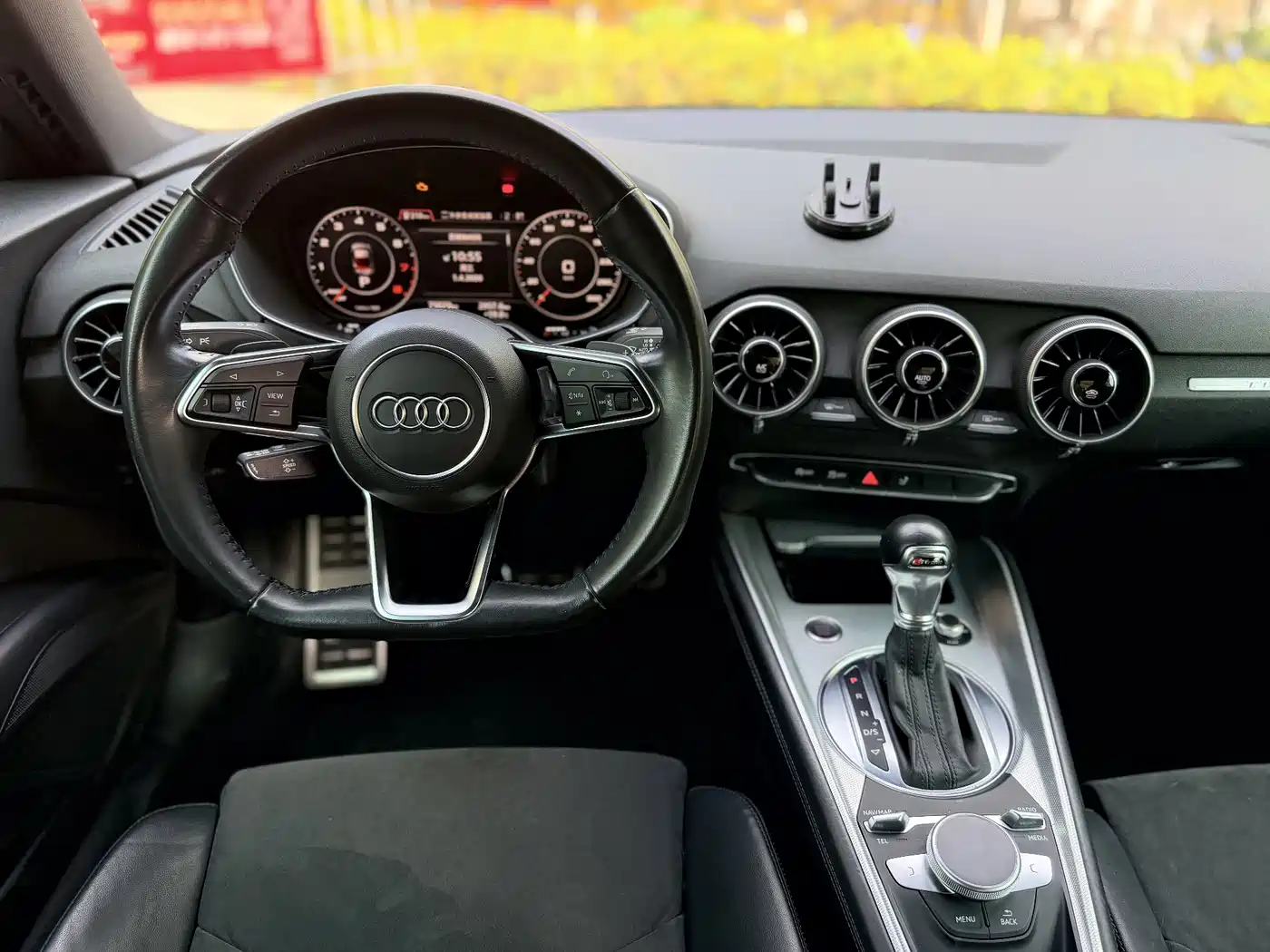 Audi TT 2015 TT Coupe 45 TFSI фото 18