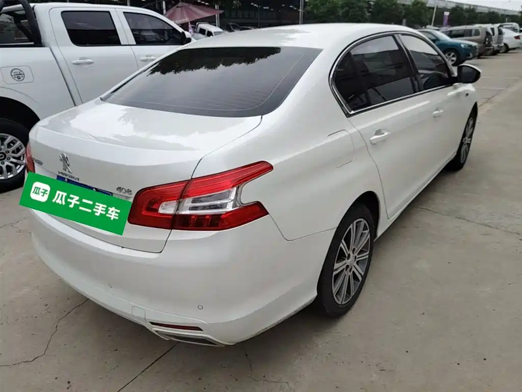 Peugeot 408 2016 1.6T Automatic Luxury Edition фото 7