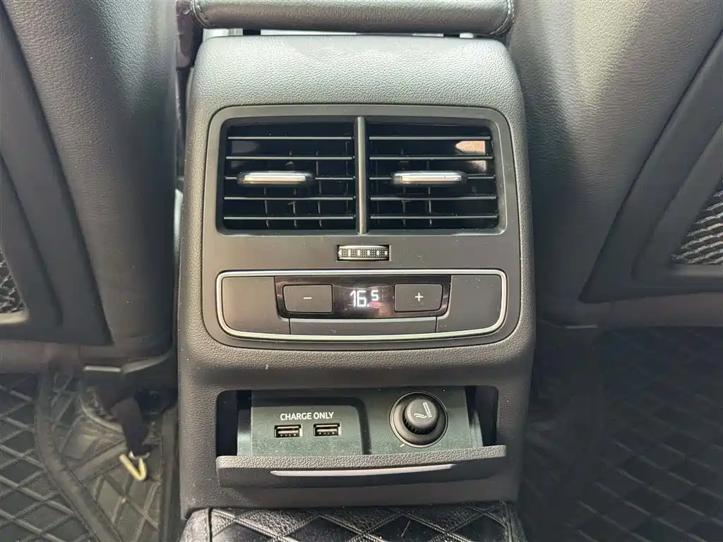 Audi A4L 2018 30th Anniversary 40 TFSI Fashion фото 23