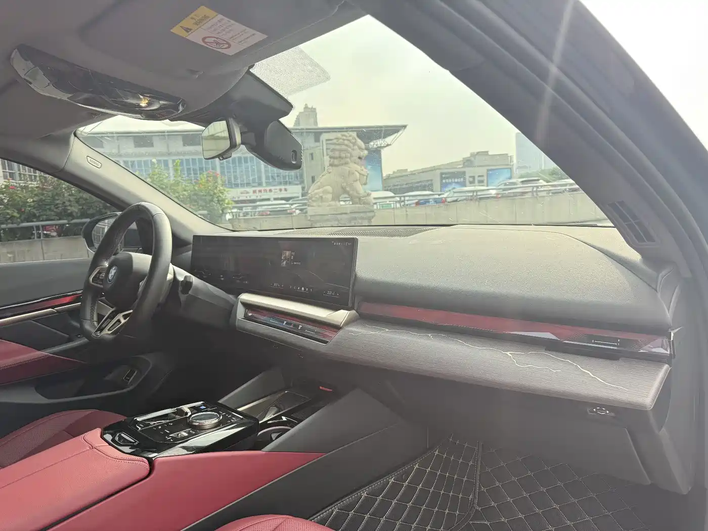 BMW i5 2024 eDrive 35L M Sport Package фото 13
