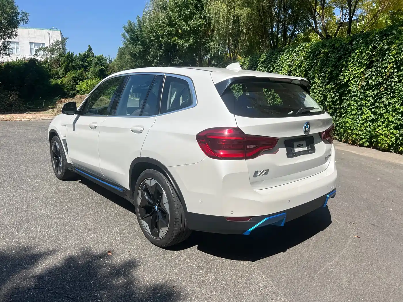 BMW iX3 2021 2021 Pioneer