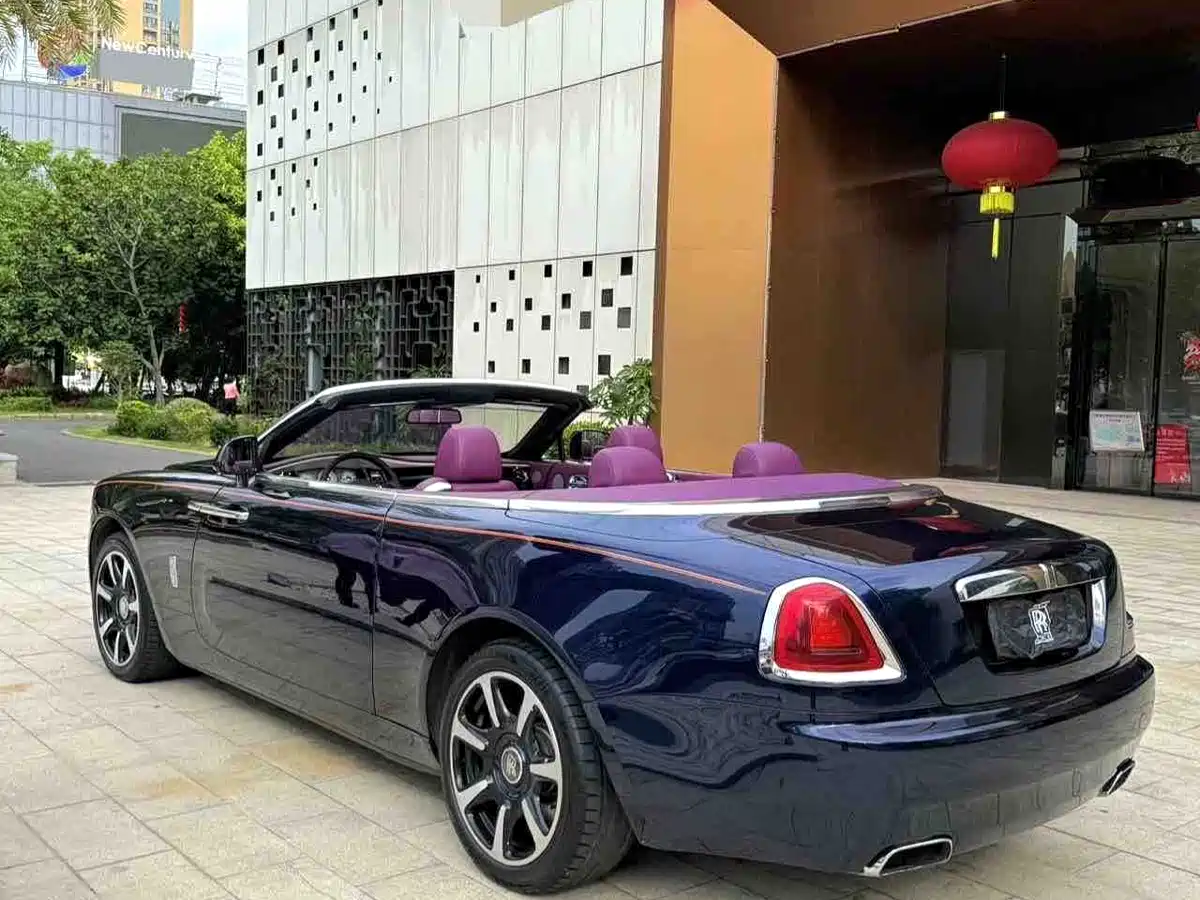 Rolls-Royce Dawn 2018 6.6T Standard фото 13