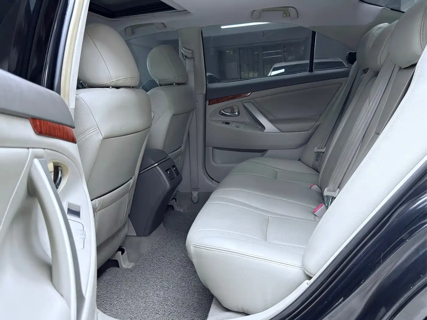 Toyota Camry 2008 240G Luxury Edition фото 4