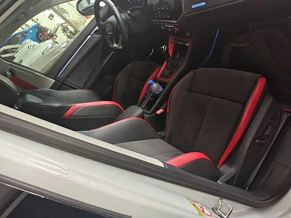 Фото 25 - Audi Q3