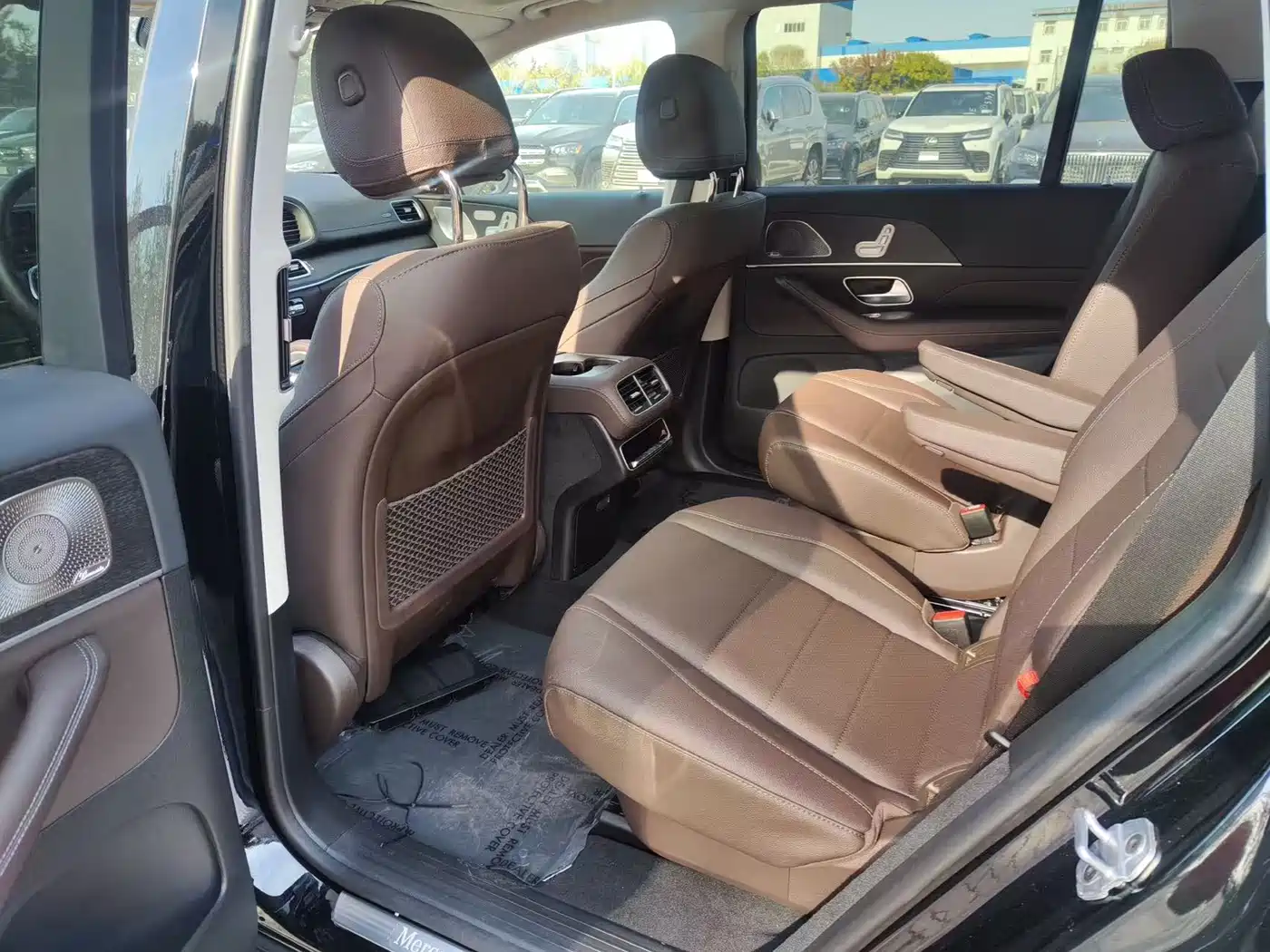 Mercedes-Benz GLS 2023 Facelift GLS 450 4MATIC Luxury фото 11