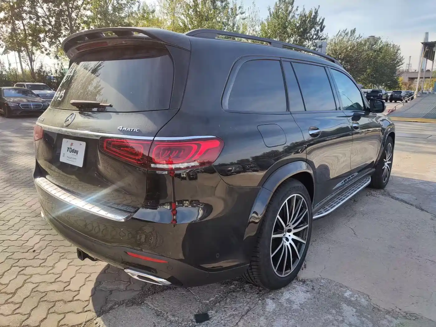 Mercedes-Benz GLS 2023 Facelift GLS 450 4MATIC Luxury фото 10