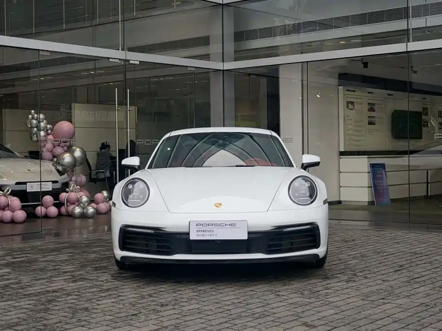 Porsche 911 2023 Carrera 3.0T фото 2