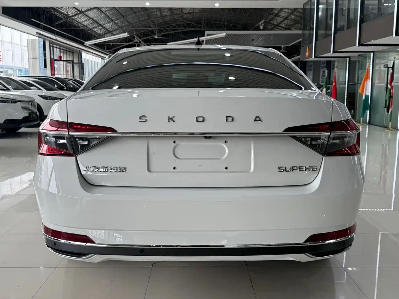 Škoda Superb 2023 Facelift TSI280 DSG Premium Edition фото 5