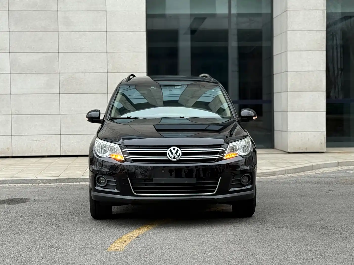 Volkswagen Tiguan 2012 1.8TSI Automatic 4WD Trend Edition фото 2