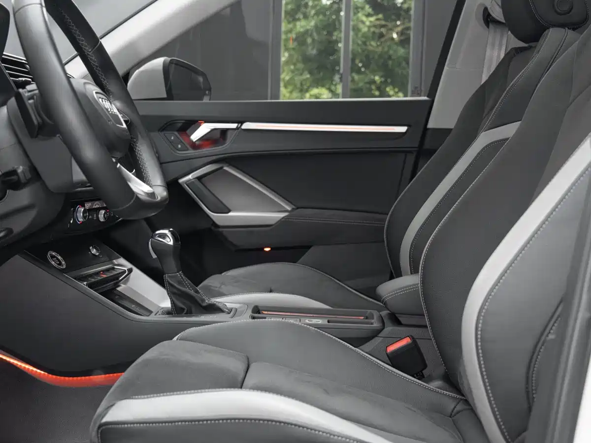 Audi Q3 2023 35 TFSI Fashion Dynamic (1.4T) фото 16