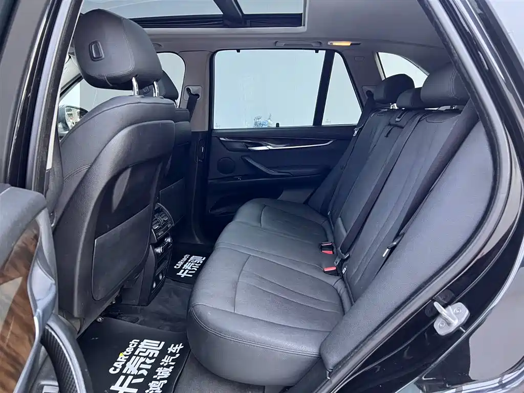 BMW X5 (Import) 2014 xDrive35i Leading фото 16