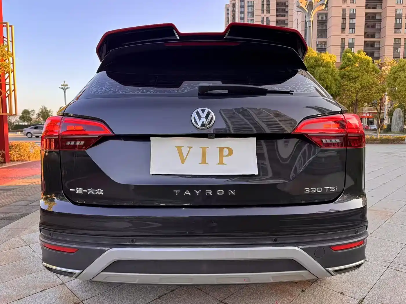 Volkswagen Tayron 2021 330TSI 2WD Luxury Smart Connect Plus фото 5