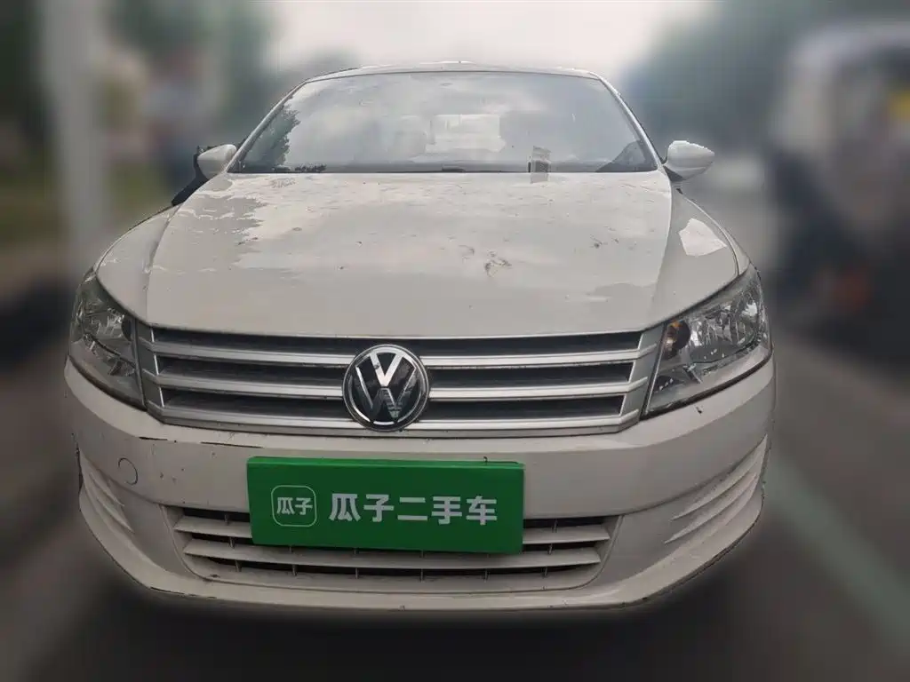 Volkswagen Santana 2015 1.4L Manual Trend Edition фото 24